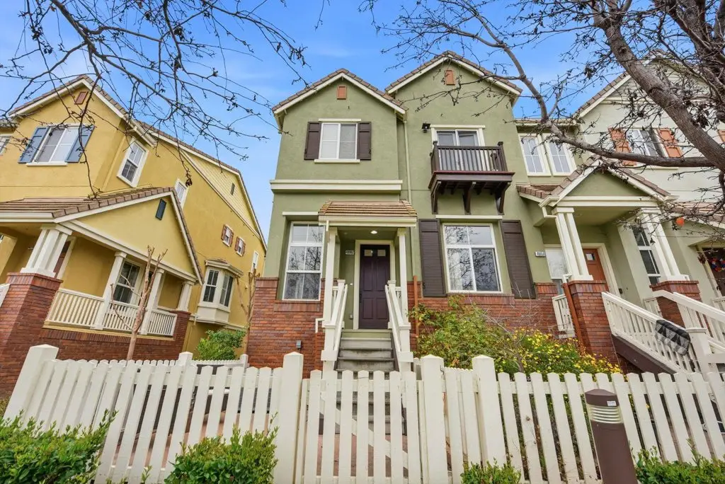 48962 48962 Woodgrove Cmn, Fremont, CA 94539 - #1