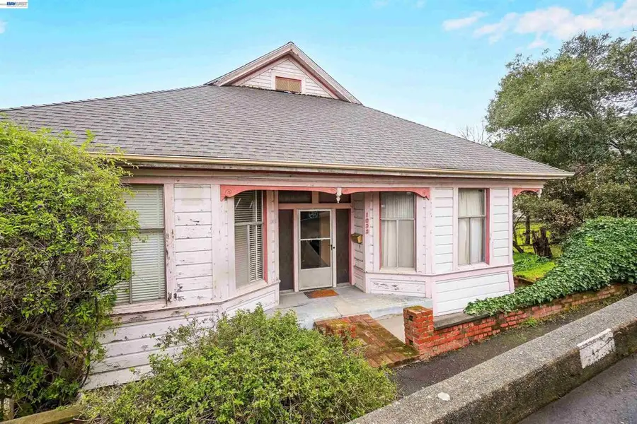 1033 2nd Ave, Crockett, CA 94525 - #2