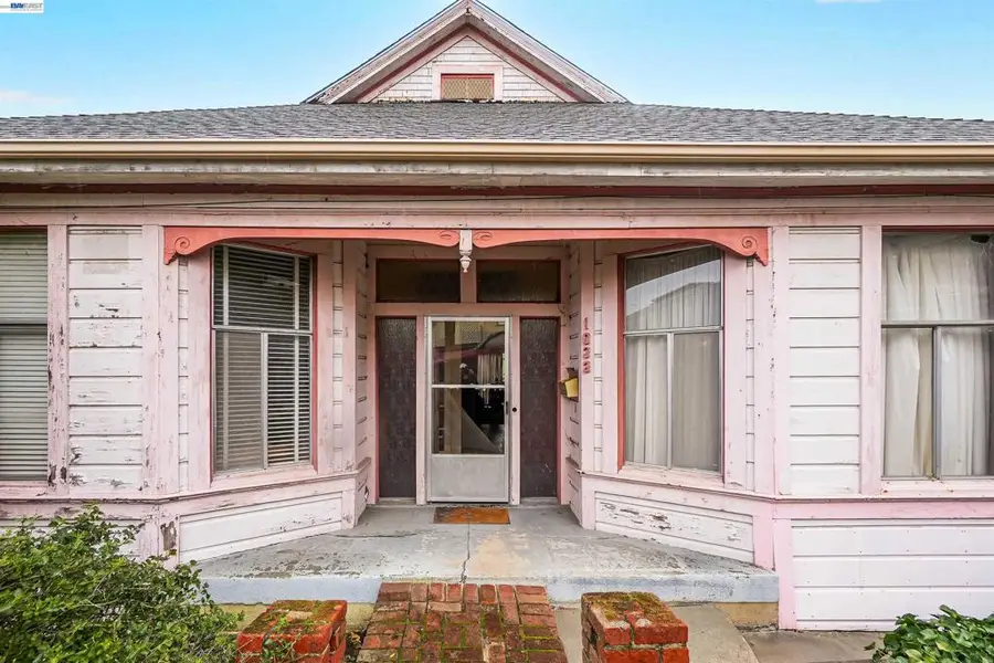 1033 2nd Ave, Crockett, CA 94525 - #3