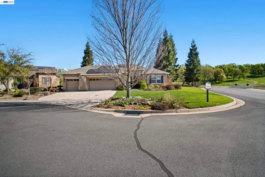 8 Rock Ridge Ct, Copperopolis, CA 95228 - #2