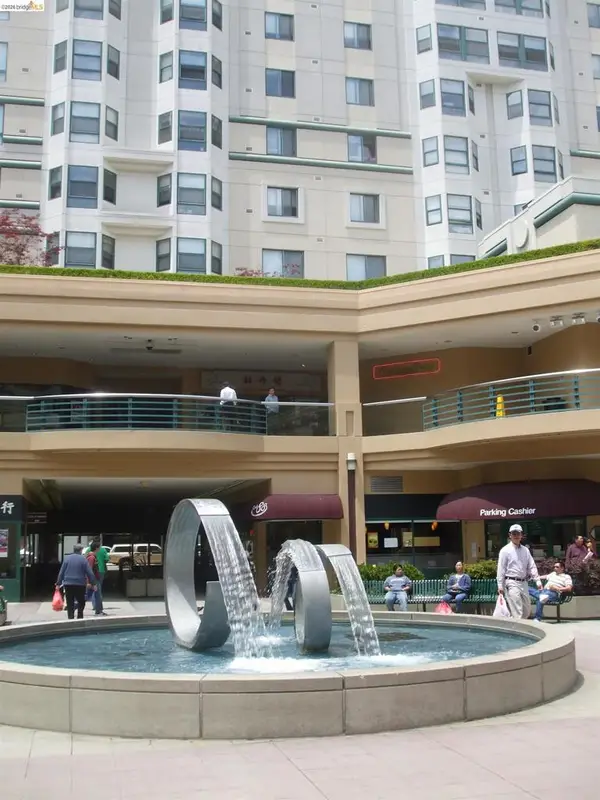 989 989 Webster St #450, Oakland, CA 94607