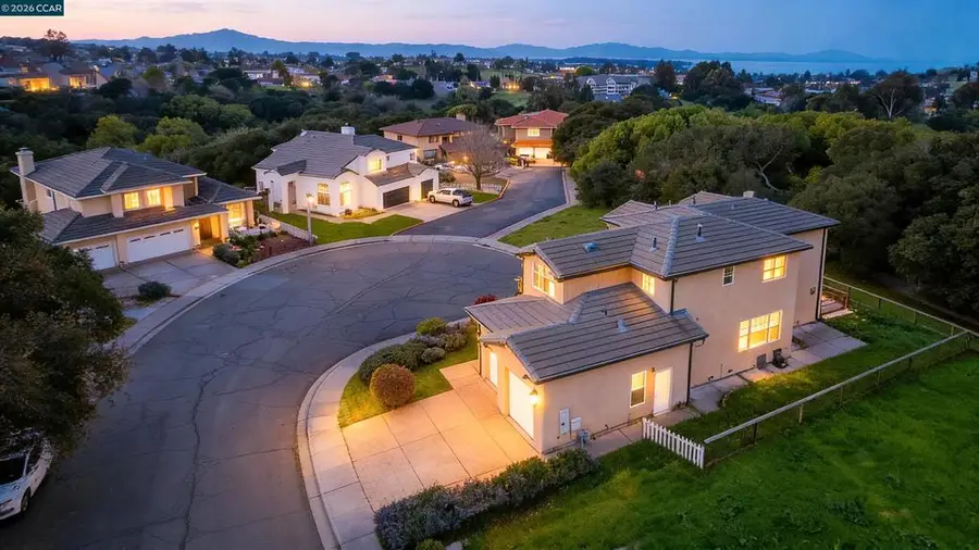 213 213 N Rancho Pl, Pinole, CA 94564 - #2