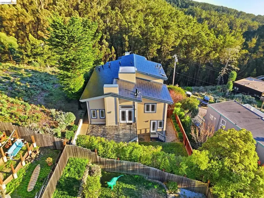 107 Dolphine Ave, El Granada, CA 94018 - #2