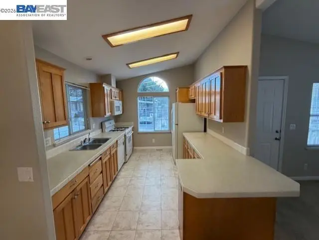 1200 1200 W Winton Ave, Hayward, CA 94545 - #2