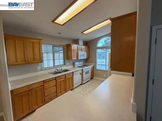 1200 1200 W Winton Ave, Hayward, CA 94545 - #3