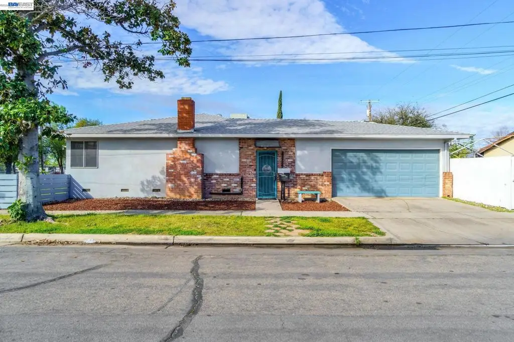 3495 E Dakota, Fresno, CA 93726 - #1