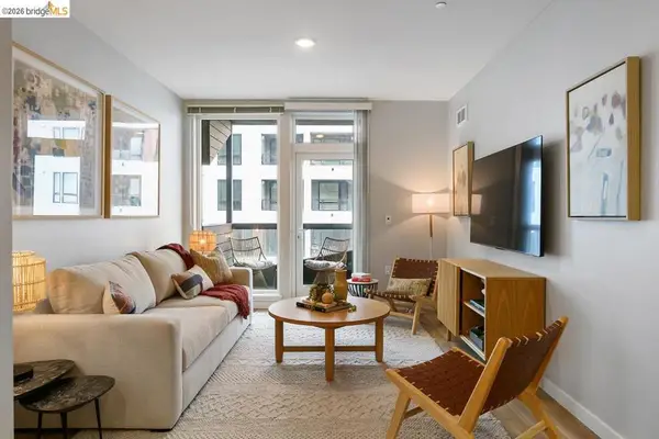 260 260 Brooklyn Basin Way #443, Oakland, CA 94606