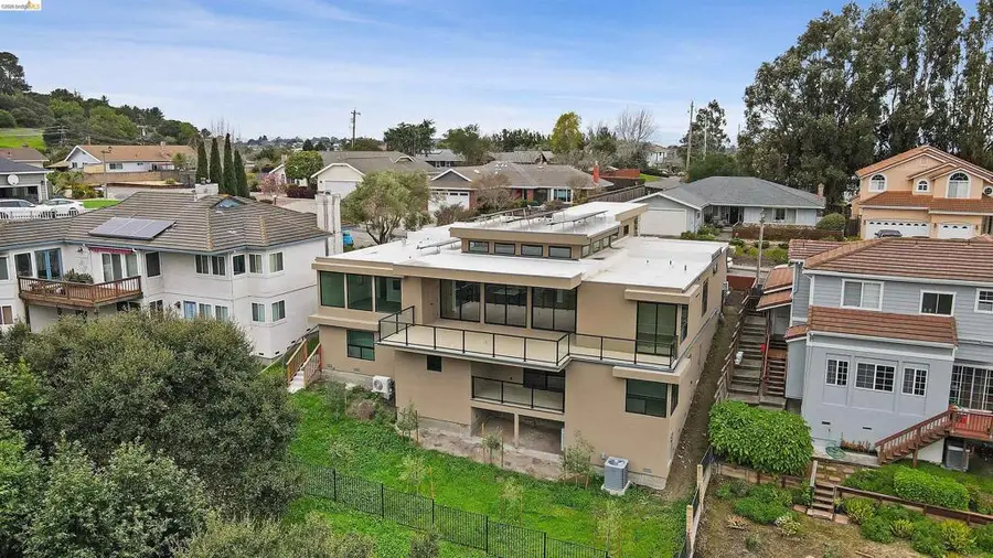 8 8 North Rancho Ct., West Contra Costa, CA 94803 - #2