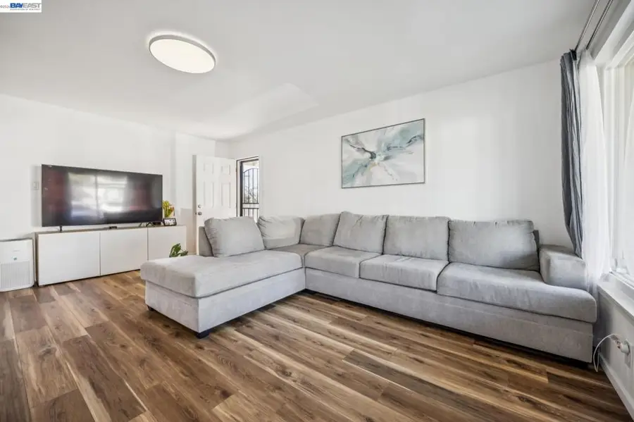 1321 1321 Delwood St, Vallejo, CA 94591 - #2