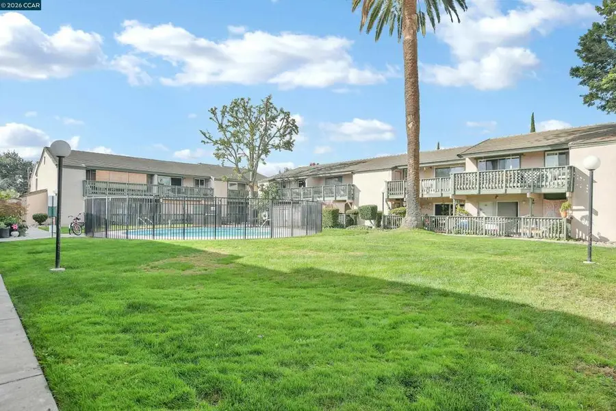 4888 4888 Clayton Rd #6, Concord, CA 94521 - #2