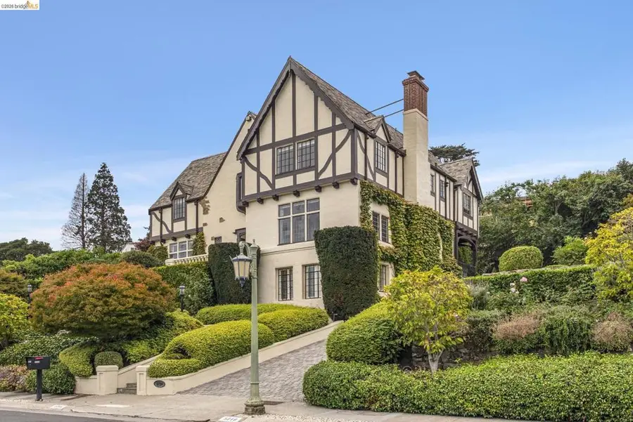 5710 5710 Margarido Dr, Oakland, CA 94618 - #2