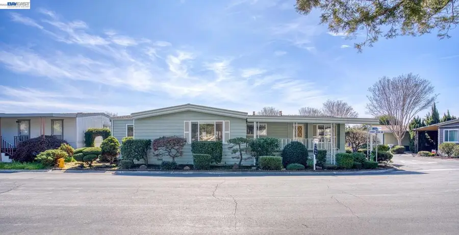 29330 29330 Middleborough Way, Hayward, CA 94544 - #3