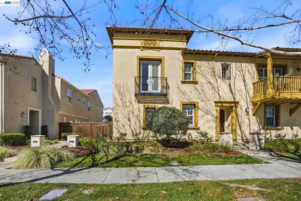 4976 4976 Ivyleaf Springs Rd, San Ramon, CA 94582