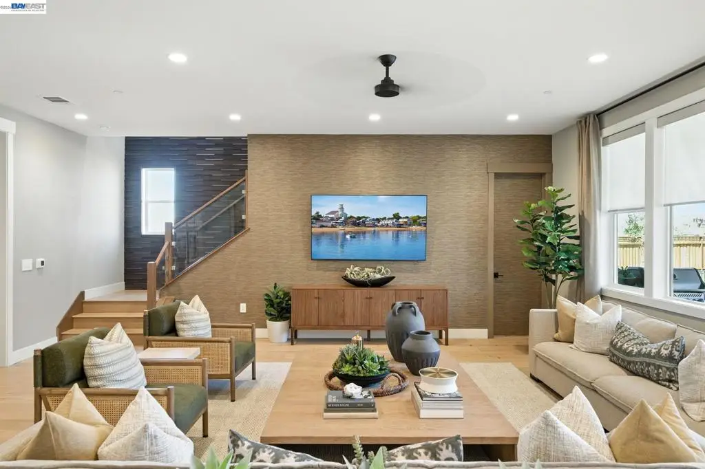 1658 1658 Wren Street, Dublin, CA 94568 - #1