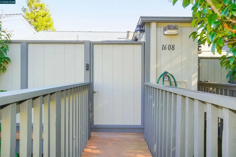 1608 1608 Ashwood Drive, Martinez, CA 94553 - #2