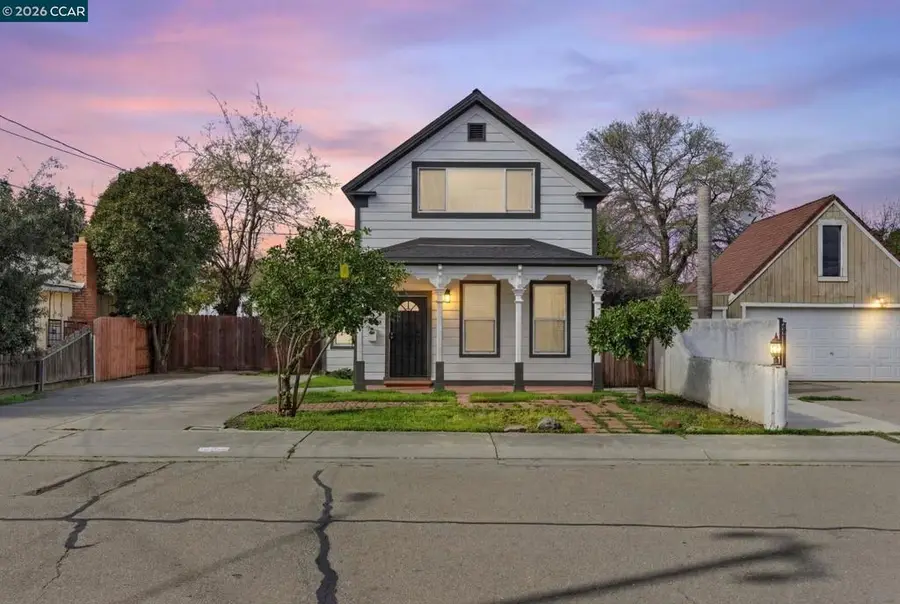 235 235 E Knoles Way, Stockton, CA 95204 - #2