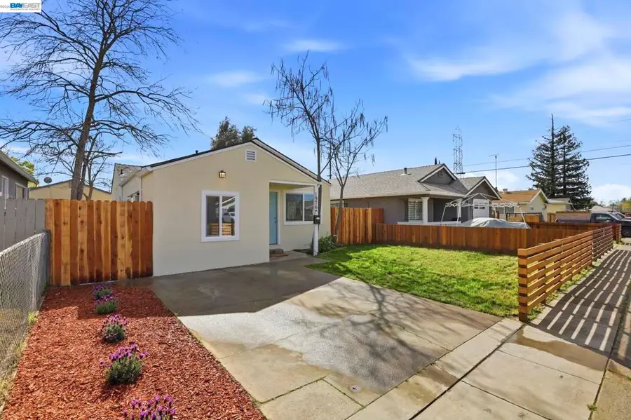 1976 1976 Grand Ave, Sacramento, CA 95838 - #2