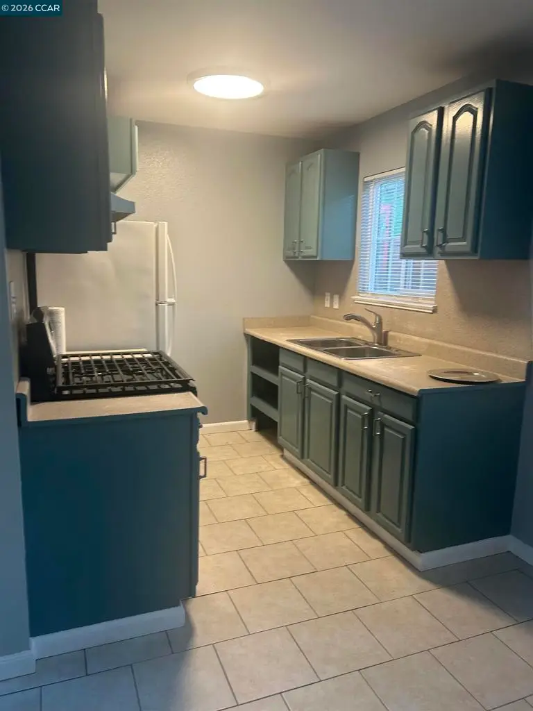 3817 Florida Ave, Richmond, CA 94804 - #2