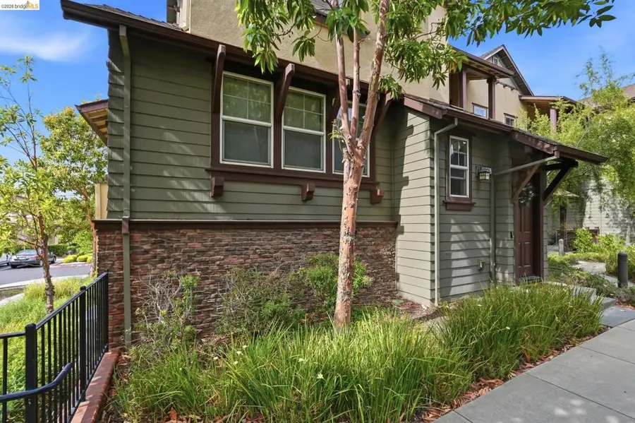 104 Serra Way, San Pablo, CA 94806 - #3