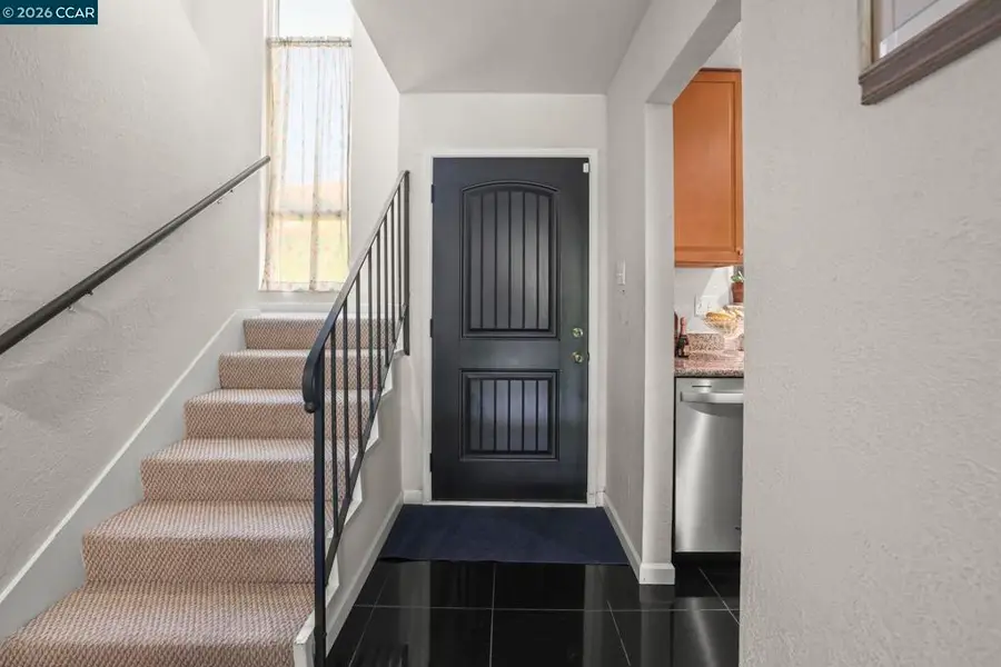 61 Meadowbrook Cir, Pittsburg, CA 94565 - #3