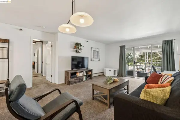 1203 Melville Sq #216, Richmond, CA 94804