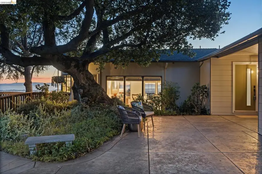 11448 Lochard St, Oakland, CA 94605 - #3