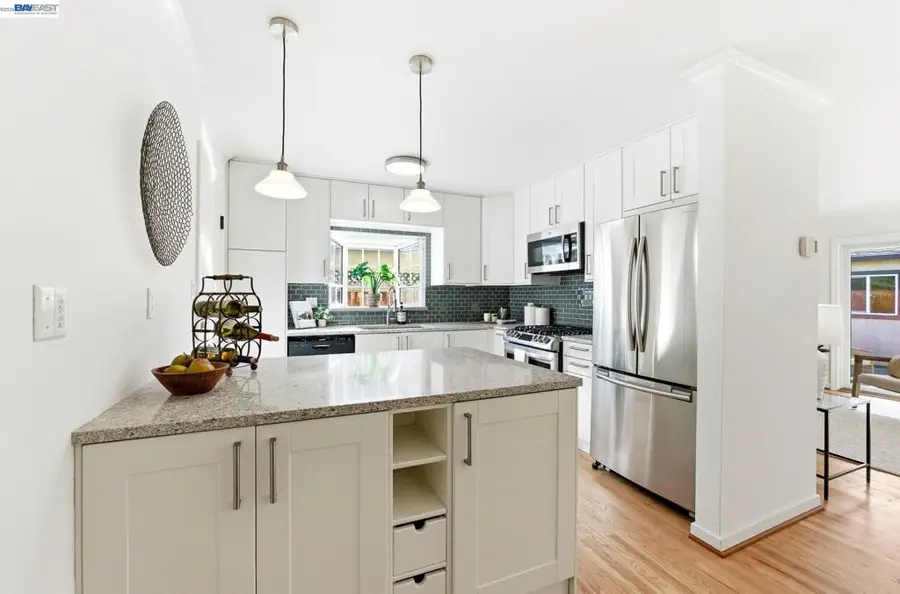 38157 Parkmont Dr, Fremont, CA 94536 - #3