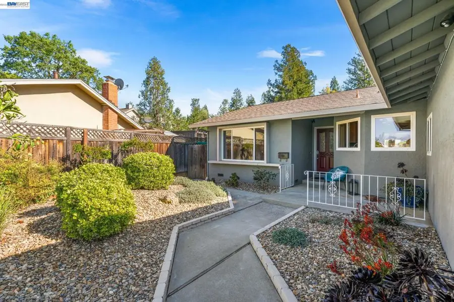 535 San Gabriel Ct, Pleasanton, CA 94566 - #2