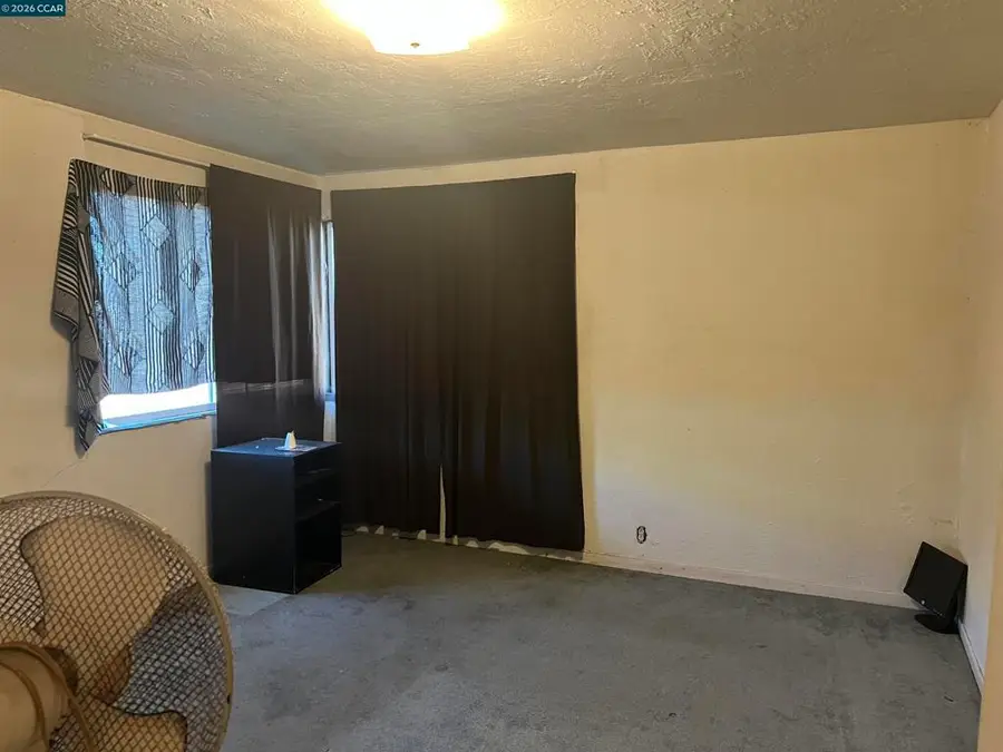 247 S 5th St, Richmond, CA 94804 - #3