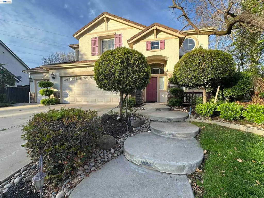 4111 Riverbrook Ct, Stockton, CA 95219 - #1