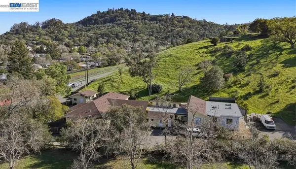 179 Los Ranchitos Rd, San Rafael, CA 94903