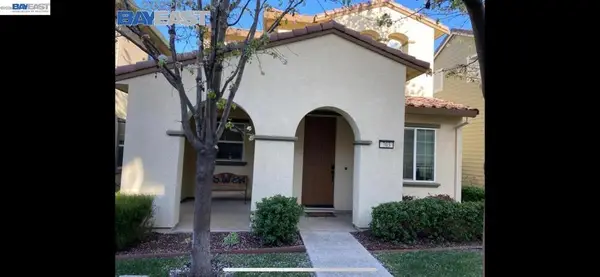 703 N Claret Ln, Mountain House, CA 95391