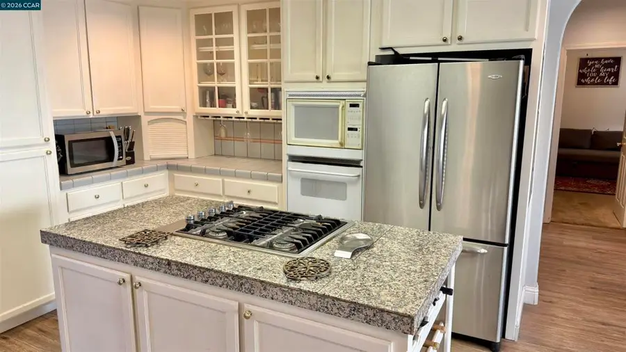 5593 Edgeview Dr, Discovery Bay, CA 94505 - #2