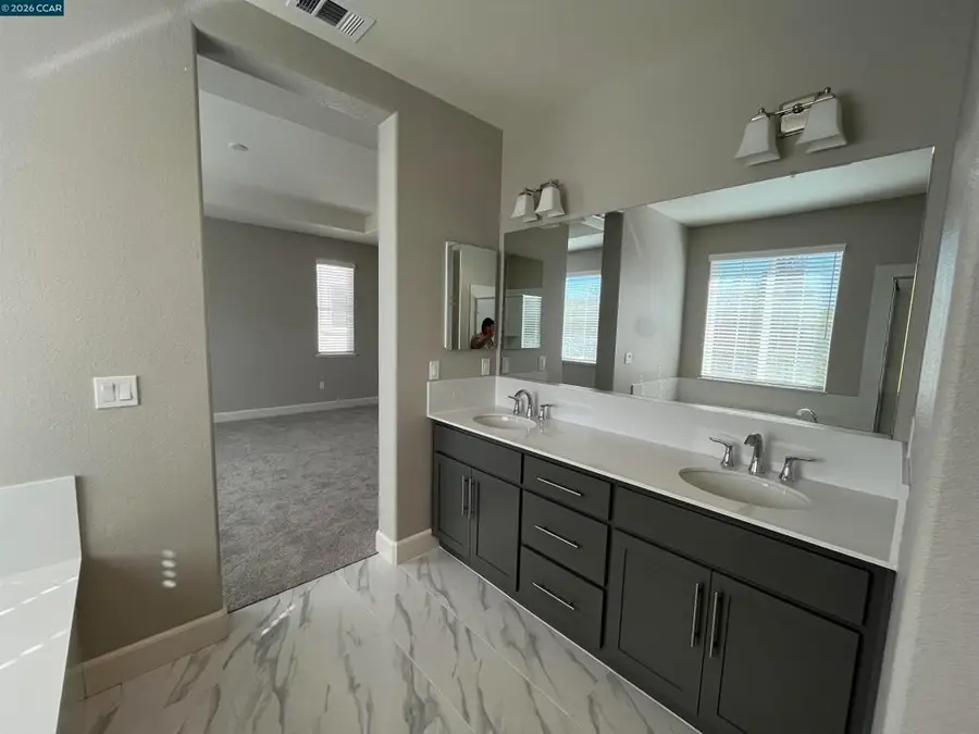 4820 Dolce Court, Fairfield, CA 94534 - #3