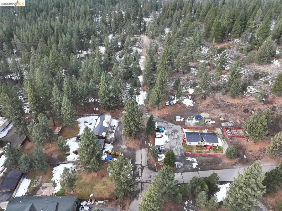 350 Espinal Dr, Portola, CA 96122 - #2