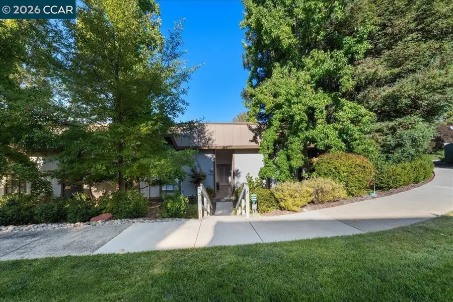 1317 Canyonwood Ct #4, Walnut Creek, CA 94595 - #3