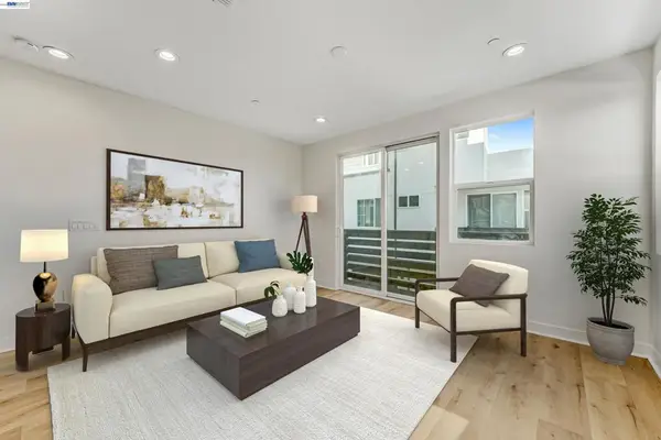 3933 Wattling St, Oakland, CA 94601