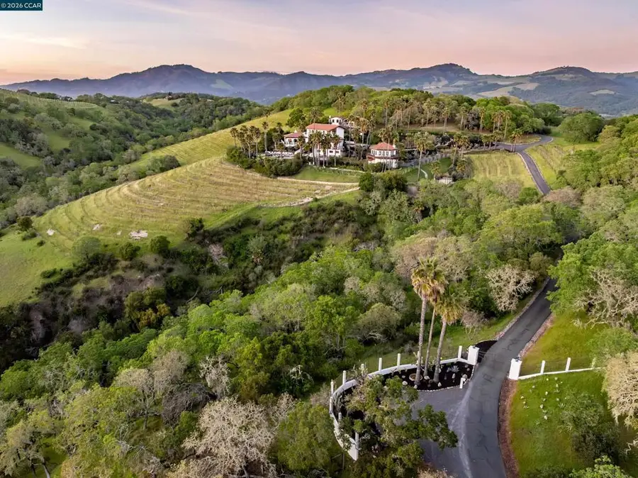 4377 Warm Springs Rd, Glen Ellen, CA 95442 - #2