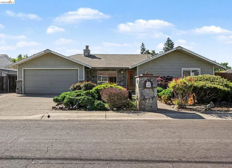 131 Hazel Dr, Pleasant Hill, CA 94523 - #2
