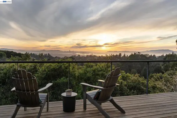 6801 Armour Drive, Oakland, CA 94611