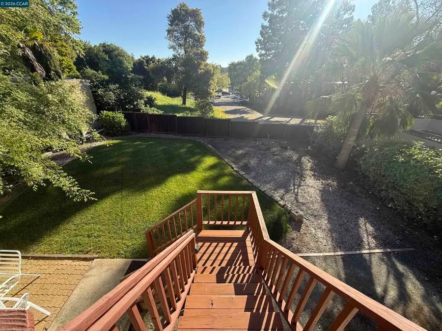 940 East St, Lafayette, CA 94549 - #3