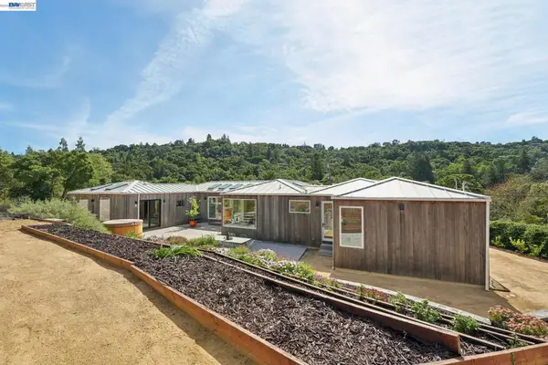 257 Orchard Rd, Orinda, CA 94563