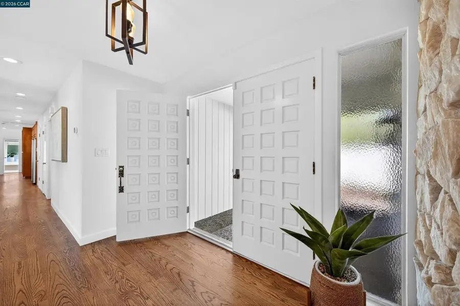 157 Fernwood Dr, Moraga, CA 94556 - #3