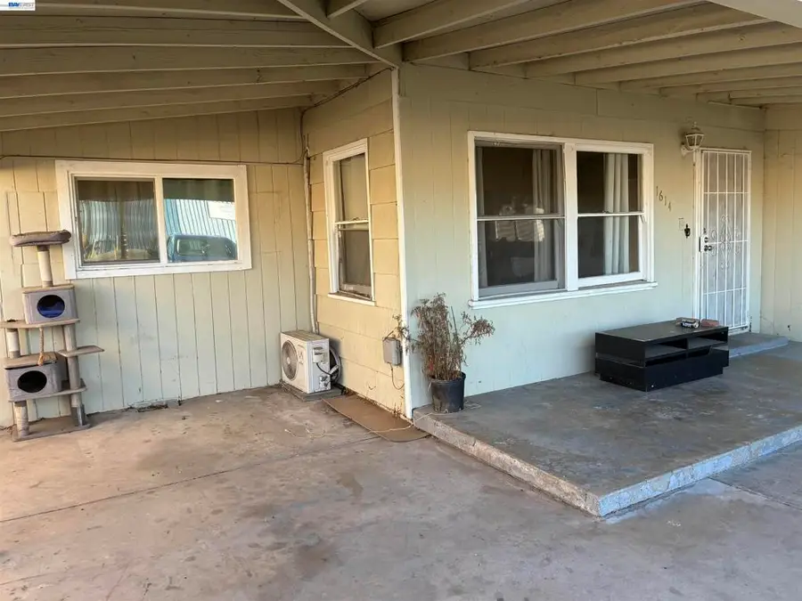 1614 Mono Dr., Airport, CA 94534 - #2