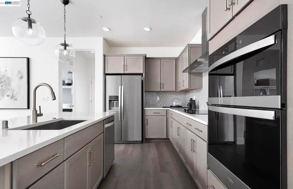 Address Withheld By Seller, Manteca, CA 95337 - #1