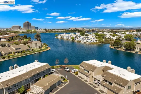 828 Columba Ln, Foster City, CA 94404