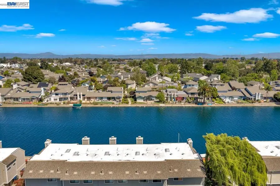 828 Columba Ln, Foster City, CA 94404 - #2