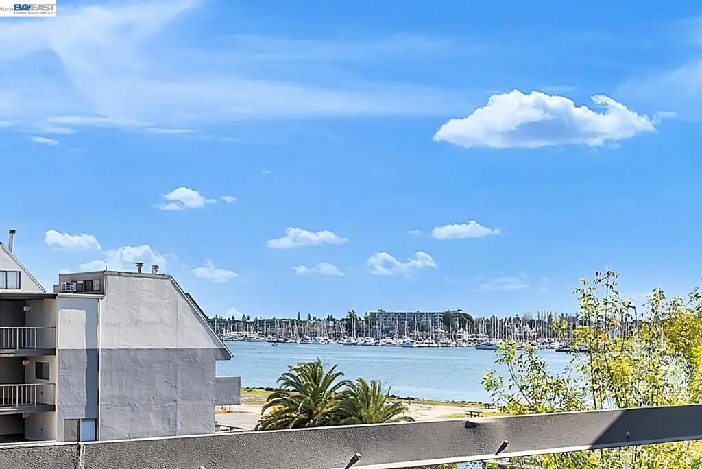 7 Embarcadero #312, Oakland, CA 94607 - #1