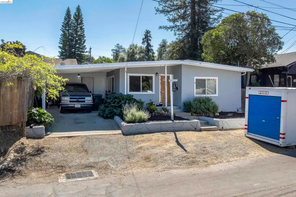 1050 Sierra Ave, Martinez, CA 94553 - #1