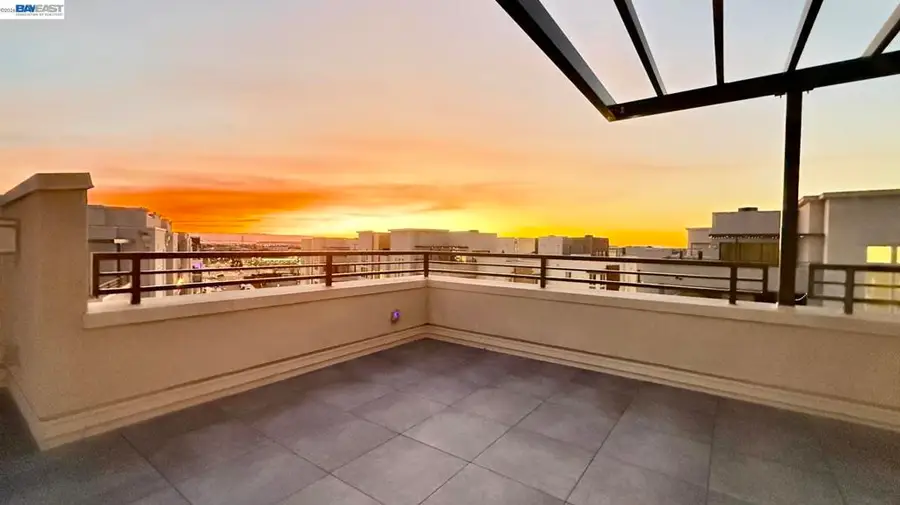 1748 Kilowatt Way #402, Fremont, CA 94539 - #2